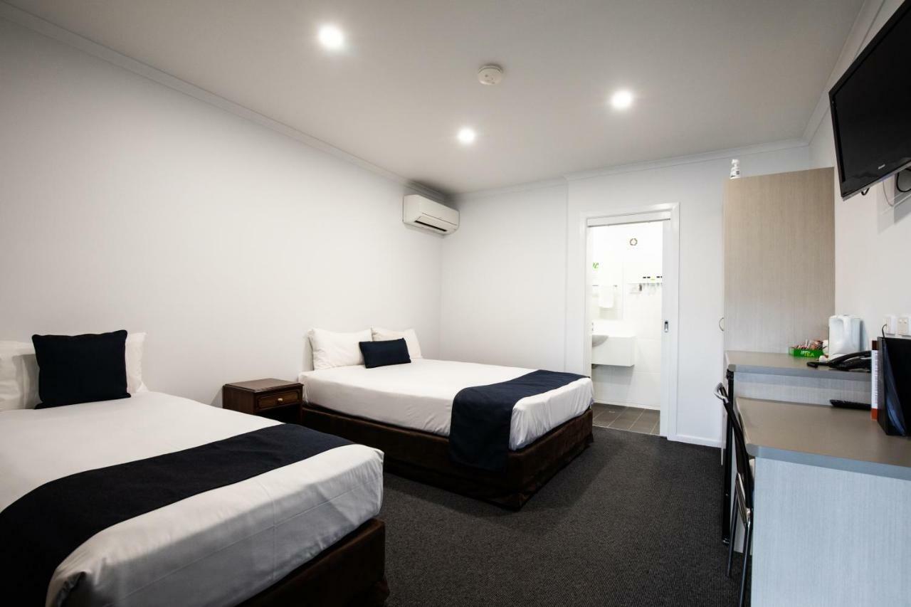 Hotel Settlers Biloela Экстерьер фото